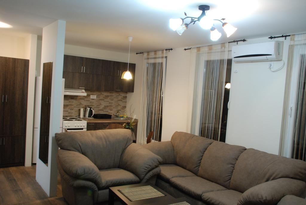 Franstal Apartments Belgrade Room photo